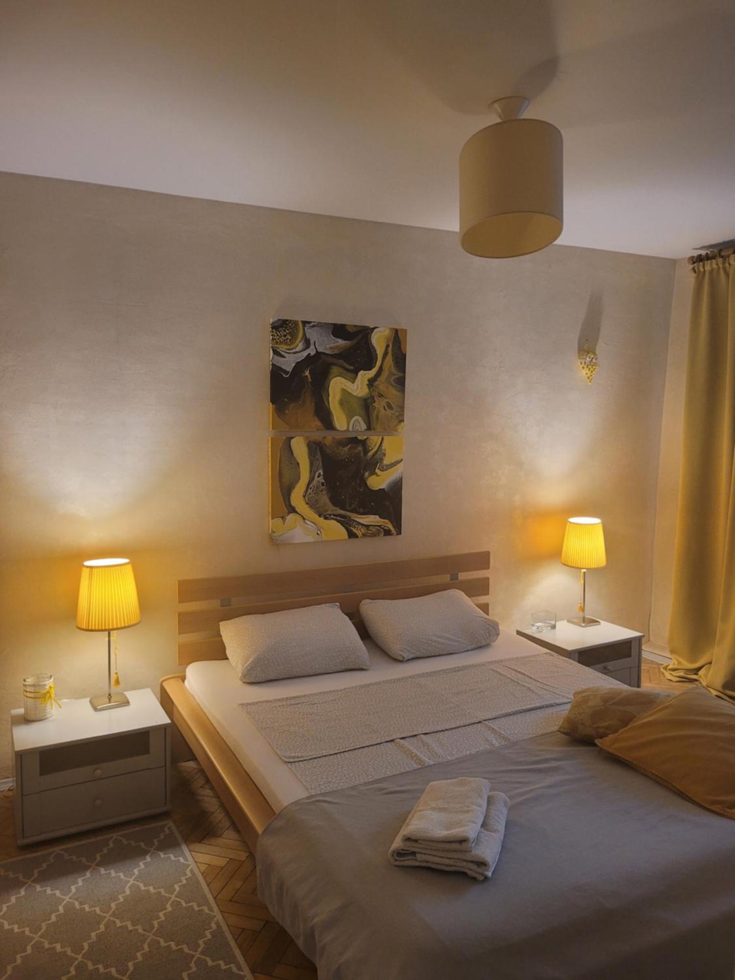 Sunflower Apartment Near Kiev Airport & Railway Station & Center City! Exteriér fotografie