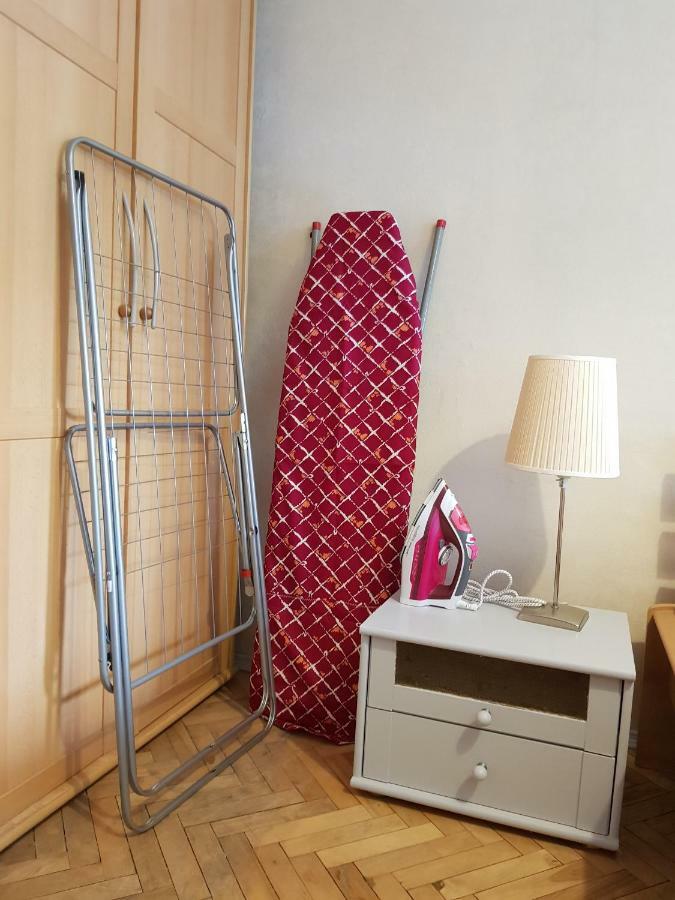 Sunflower Apartment Near Kiev Airport & Railway Station & Center City! Exteriér fotografie